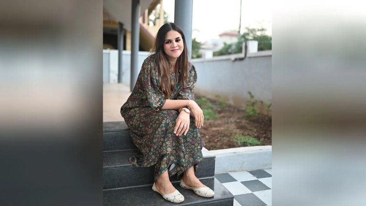 Celebrity Designer Rinckee Parakh Revolutionizes Indian Ethnic Wear with Lightweight Collection
